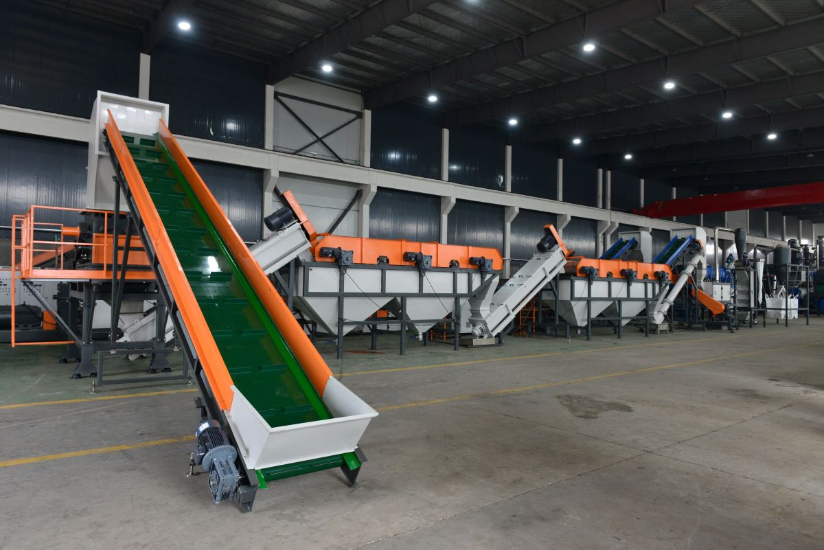 Línea de lavado de botellas de leche de HDPE